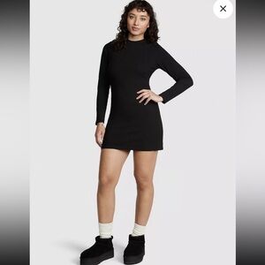 🐸PINK Victoria's Secret stretch cotton Black Long Sleeve mock- neck dress